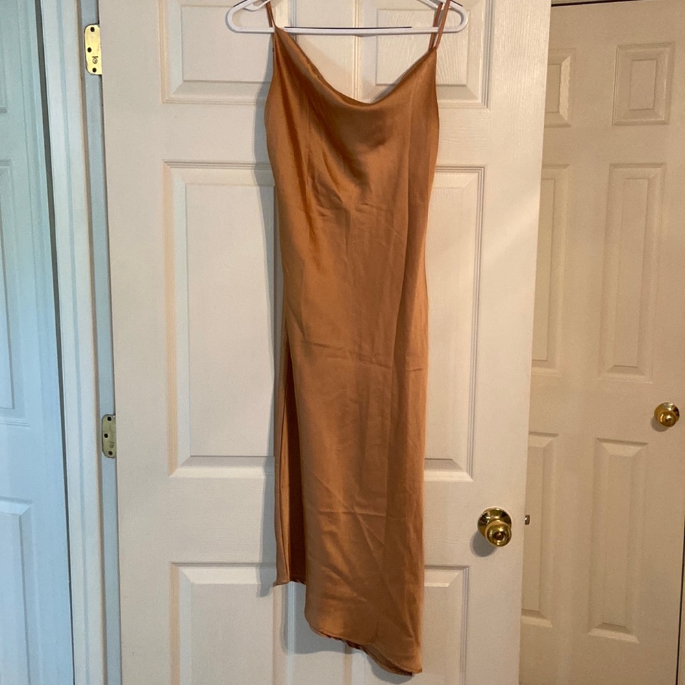 Gold midi dress with slit